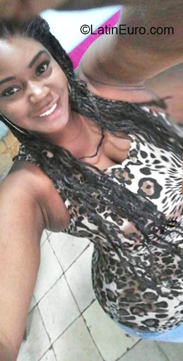 Date this charming Colombia girl Katy34 from Cali CO23904