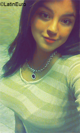 Date this hot Argentina girl Rocio from Buenos Aires AR142