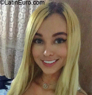 Date this happy Colombia girl Tatiana from Medellin CO23920