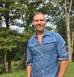 young United States man  from Yakima US19344