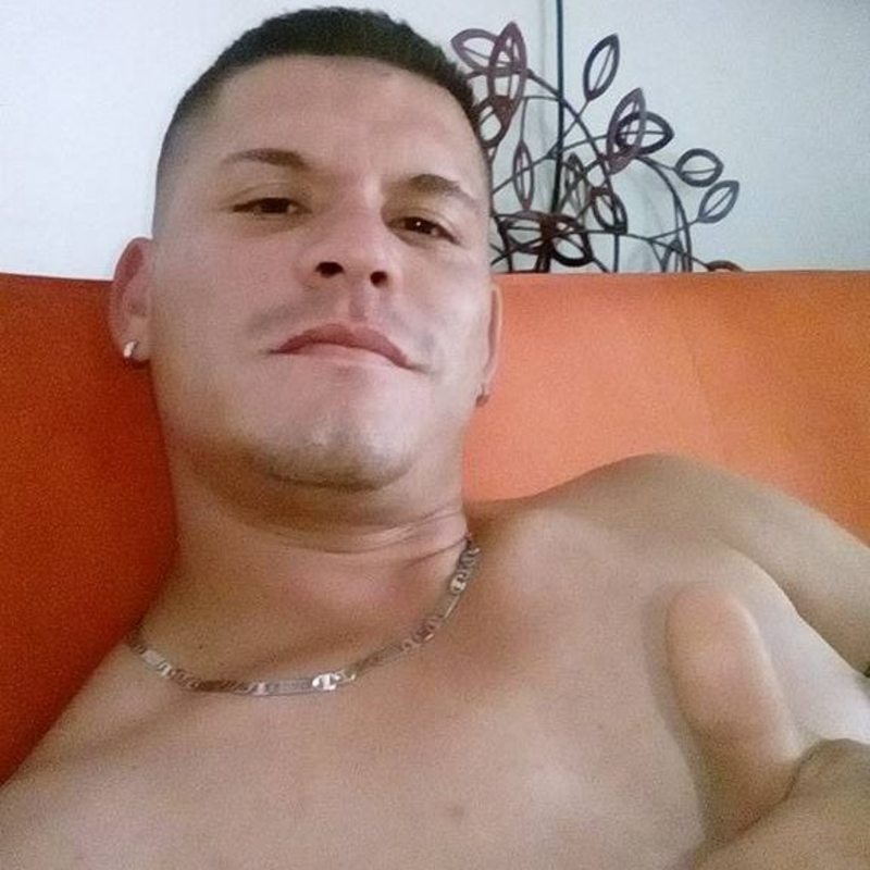 Date this happy Costa Rica man STHIVEN from San Jose CR357