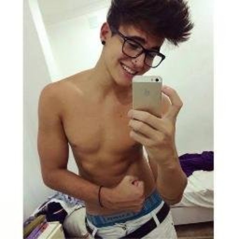 Date this happy Dominican Republic man Edgar from Santiago De Los Caballeros DO32617