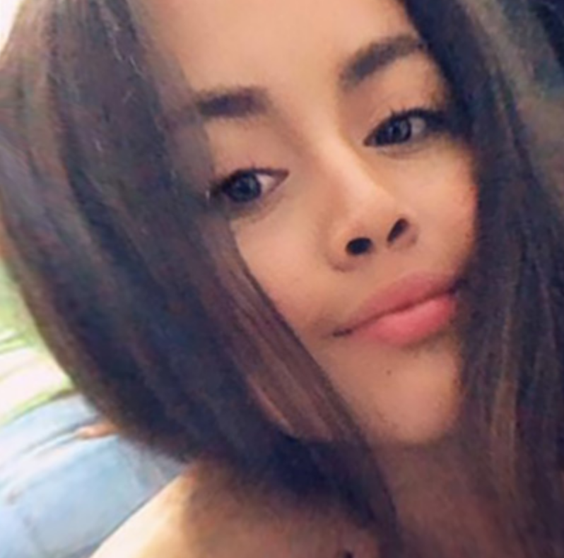 Date this attractive Colombia girl Natalia from Cali CO24025