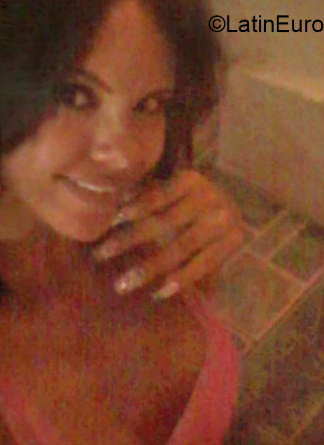 Date this gorgeous Venezuela girl Gabriela from Chacao VE1824