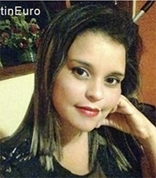Date this pretty Venezuela girl Gina from Cumana VE1765