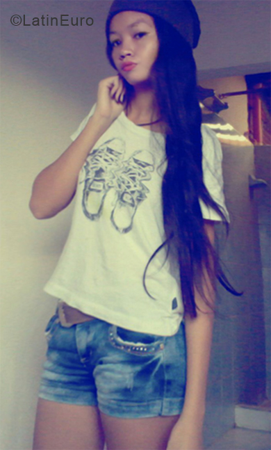 Date this georgeous Colombia girl Ana from Medellin CO24097