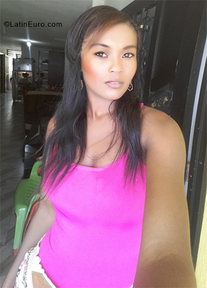 Date this funny Colombia girl Karen from Remedios CO24101