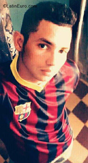 Date this lovely Colombia man Jesus from Barranquilla CO24102
