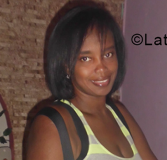 Date this hot Venezuela girl Diana from Caracas VE1891