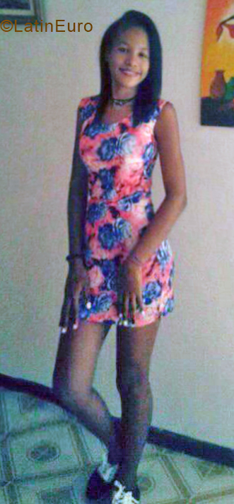 Date this sensual Venezuela girl Fran from Los Teques VE1807