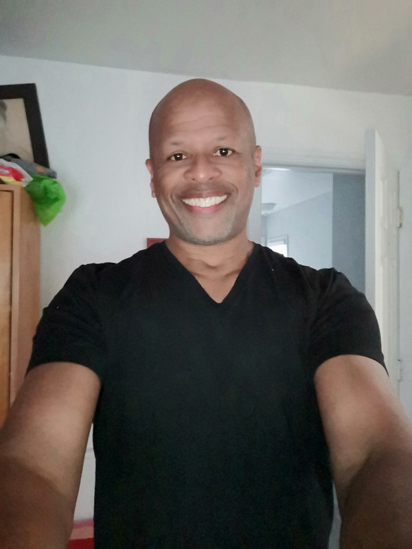 Date this delightful United States man Kyle from New York US19510