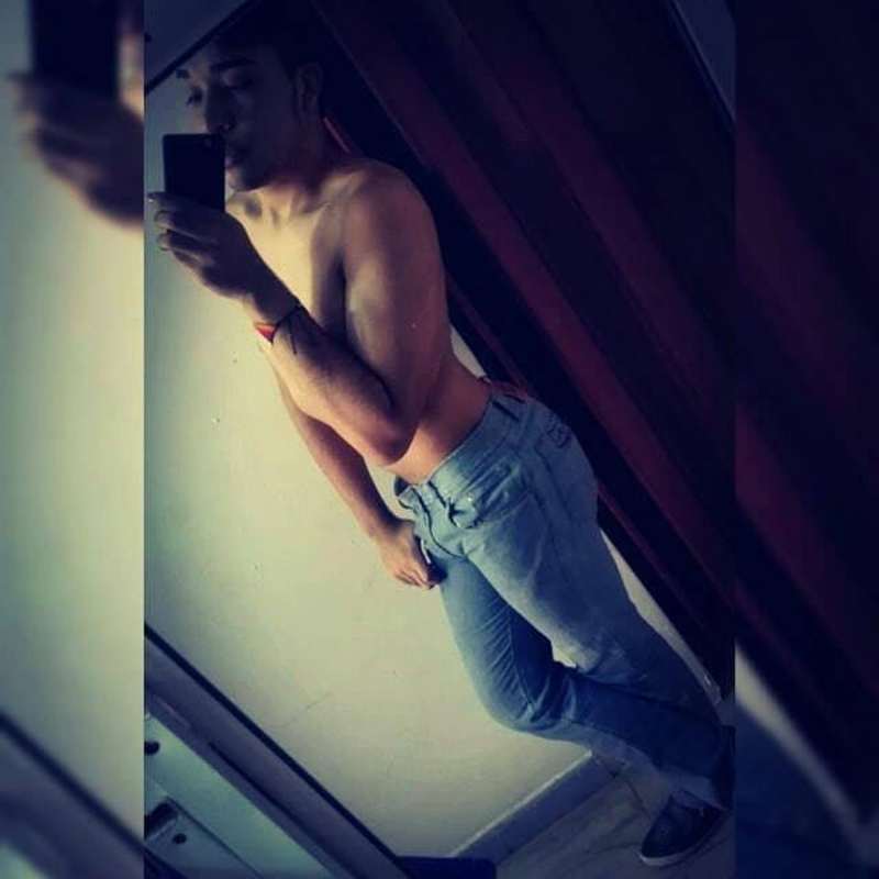 Date this exotic Colombia man Johan from Jamundi CO24309