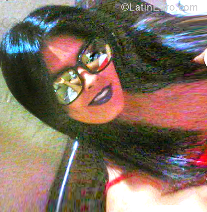 Date this sensual Venezuela girl Kelimar from Merida VE1858