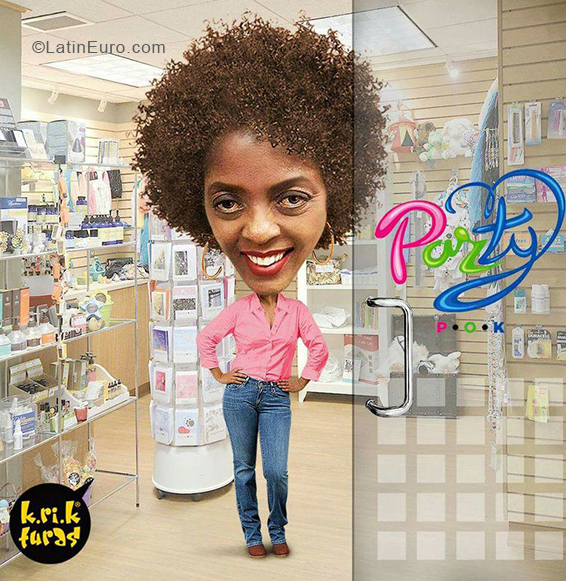 Date this foxy Dominican Republic girl Jaqueline from Santo Domingo DO33121