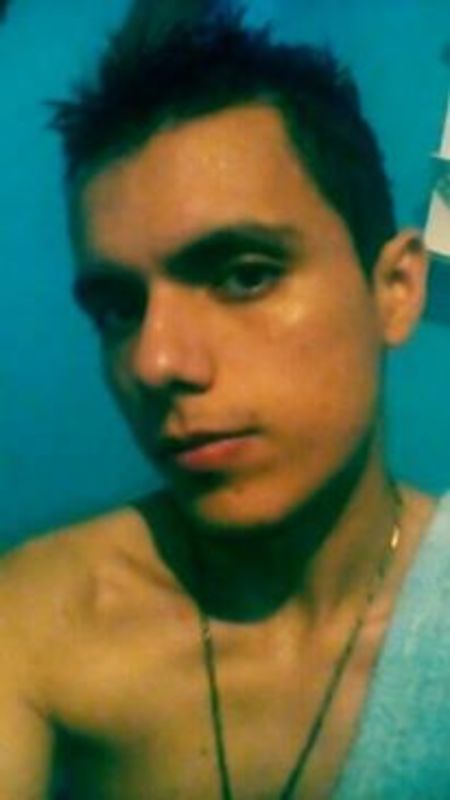 Date this happy Colombia man Cristian leandro from Yaguara Huila CO24334