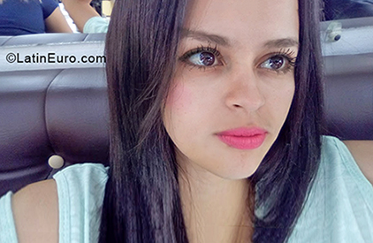 Date this young Dominican Republic girl Lilo from Santo Domingo DO33148