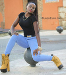 happy Dominican Republic girl Francia from Santo Domingo DO33160