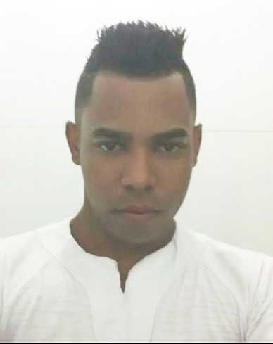 Date this exotic United States man Gilcimar from San Diego US19538