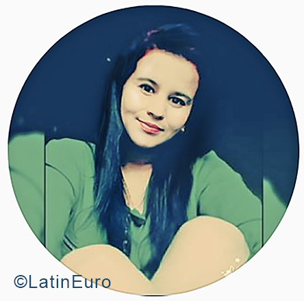 Date this hard body Colombia girl Fernanda from Bogota CO24398