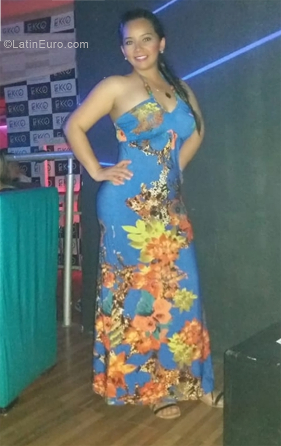 Date this sultry Venezuela girl Lily from Barquisimeto VE1938