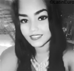 Date this athletic Colombia girl Vanessa from Barranquilla CO24475