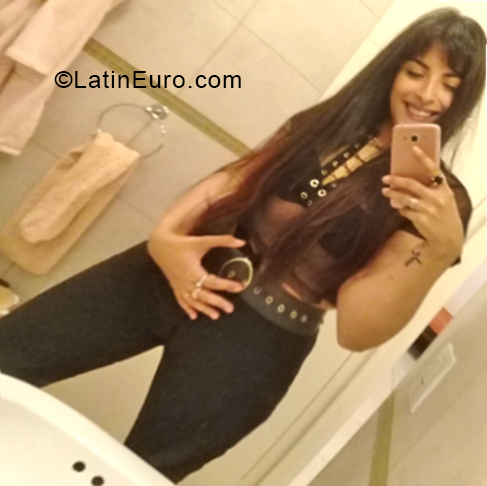 Date this hot Argentina girl Luli from Cordoba AR163