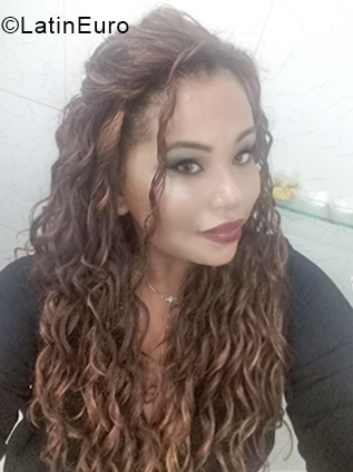 Date this cute Brazil girl Carla from Fortaleza BR10700
