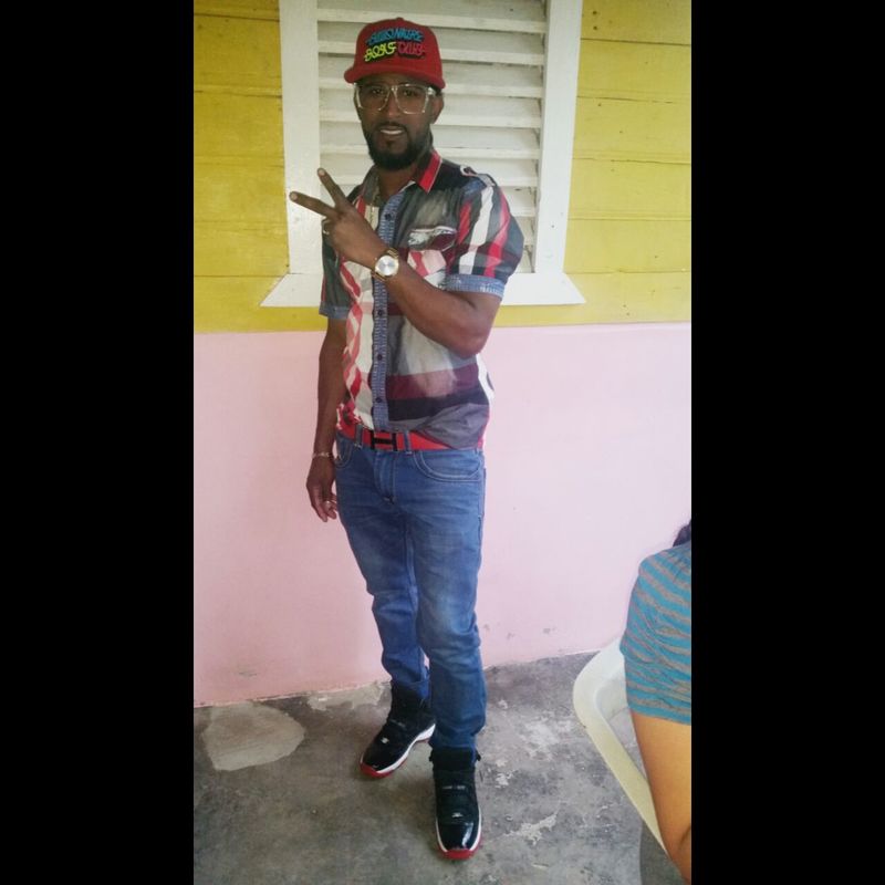 Date this foxy Dominican Republic man Charli from Santiago DO33368