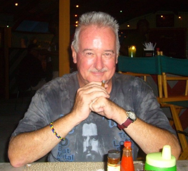 Date this young United States man Peter from Tampa US19645