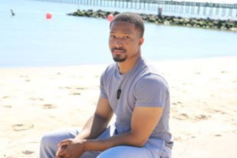 Date this funny United States man Q from  US19704