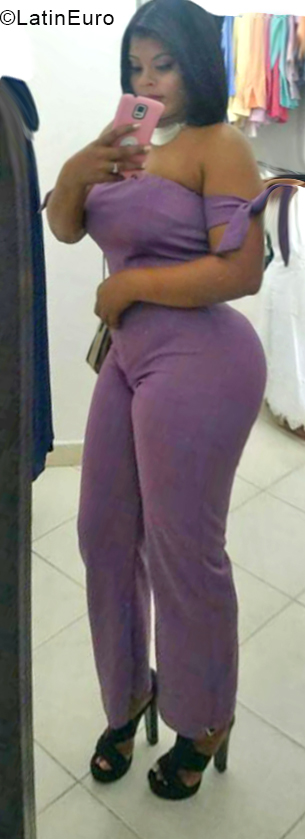 Date this good-looking Dominican Republic girl Masiel from Santiago DO33782