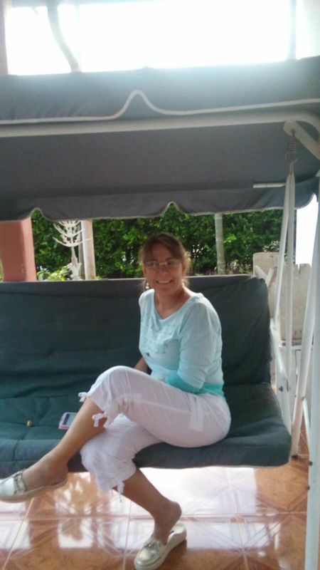 Date this hot Colombia girl LUZDECRISTAL from Cali CO24792