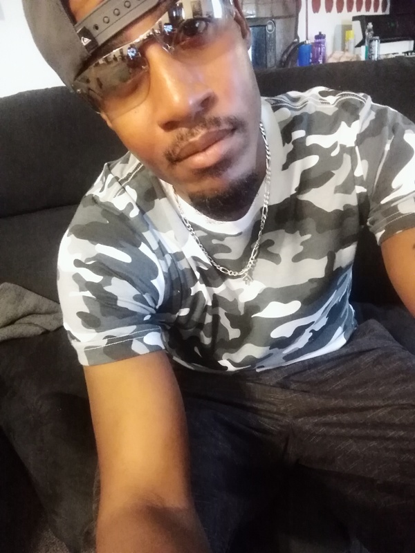 Date this hot United States man Randy from Stacy US19765