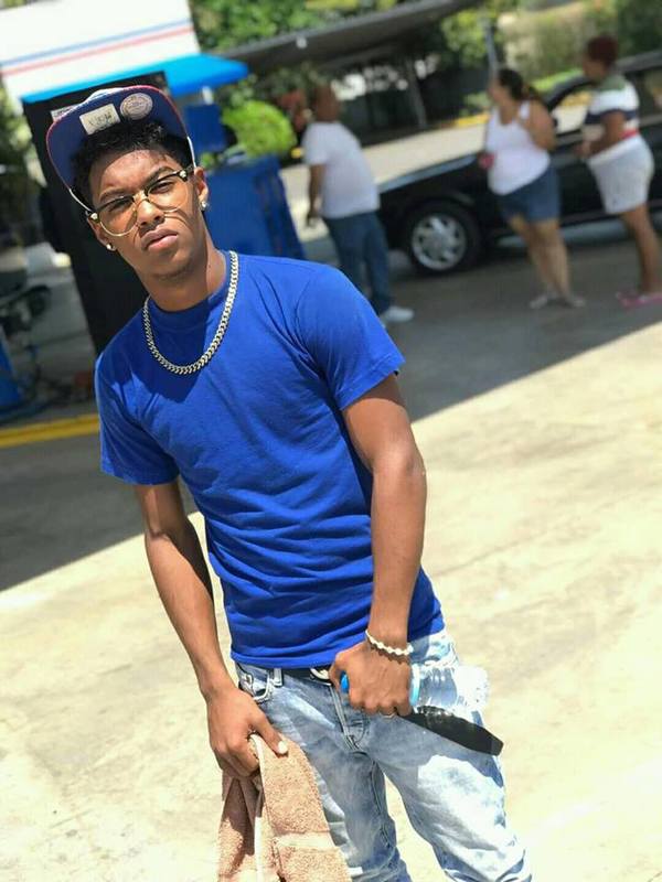 Date this sultry Dominican Republic man Carlos from Santiago De Los Caballeros DO34016