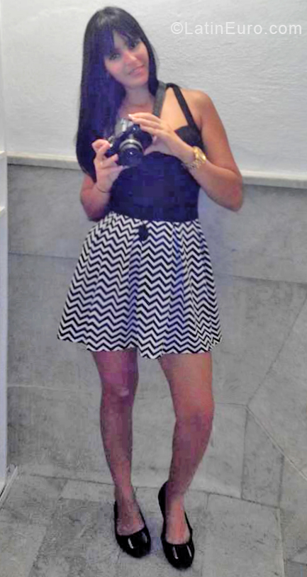 Date this exotic Cuba girl Lisbeth from Havana CU482