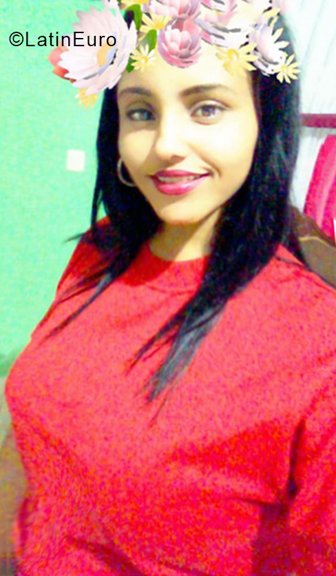 Date this delightful Dominican Republic girl Rossy from Nagua DO34069