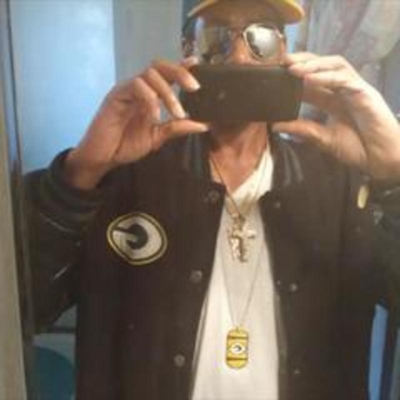 Date this voluptuous United States man Antonio39 from Kansas City US19823