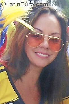 Date this hot Colombia girl Angie from Bogota CO25039