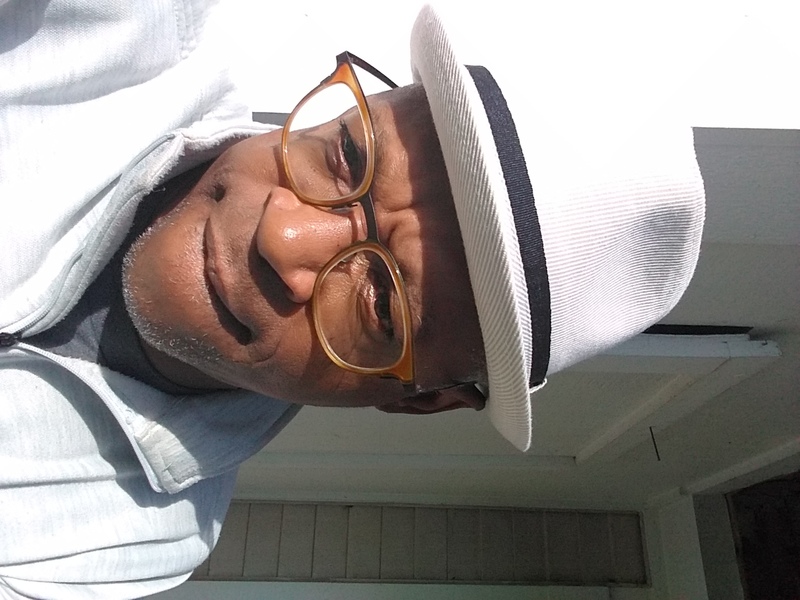 Date this tall United States man Cool from Toledo US19837