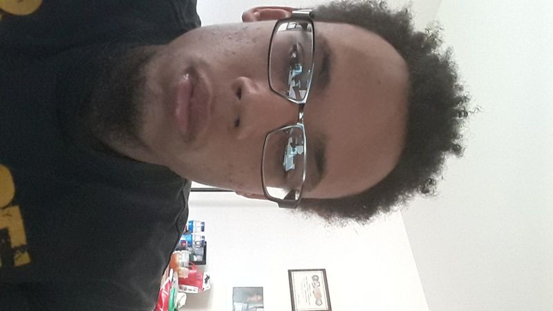 Date this happy United States man Alexjcoleman from Baltimore US19840