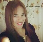 tall Venezuela girl Nakri from Caracas VE2231