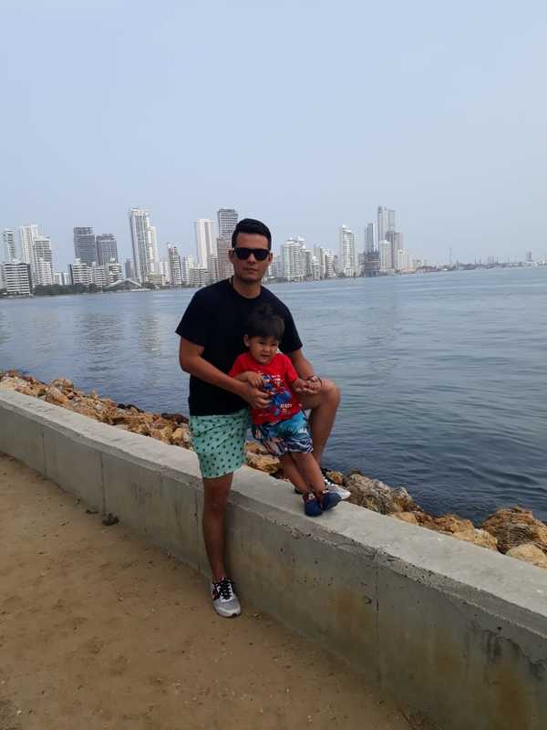Date this athletic Colombia man Reynaldo from Bucaramanga CO25167