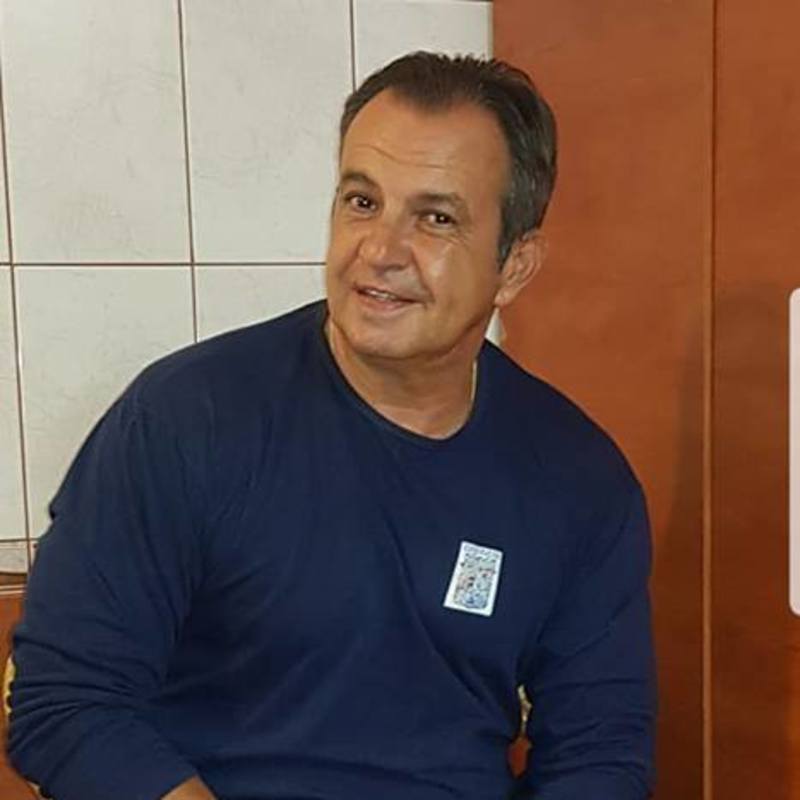 Date this georgeous United States man Deniz from New York US19897