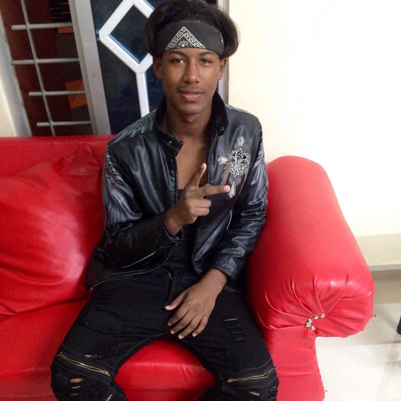 Date this nice looking Dominican Republic man Carlos from Santiago DO34545