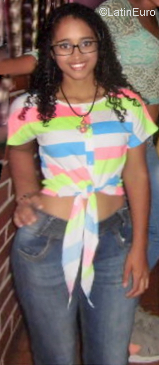 Date this tall Venezuela girl Mairaby from Venezuela VE2313