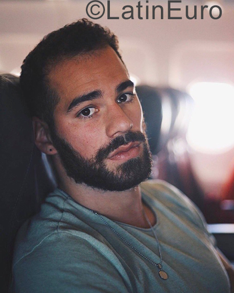 Date this exotic Mexico man Luis from Queretaro MX1641