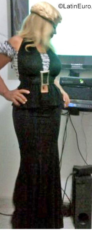 Date this lovely Colombia girl Mary from Bogota CO25304