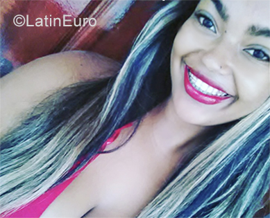 Date this tall Dominican Republic girl Ana from Santo Domingo DO37560