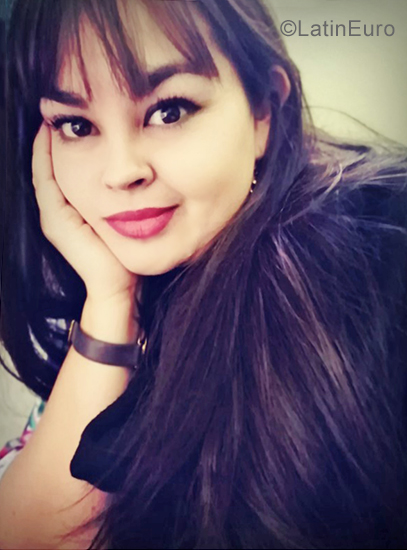 Date this charming Guatemala girl Ana sofia from Guatemala City GT104