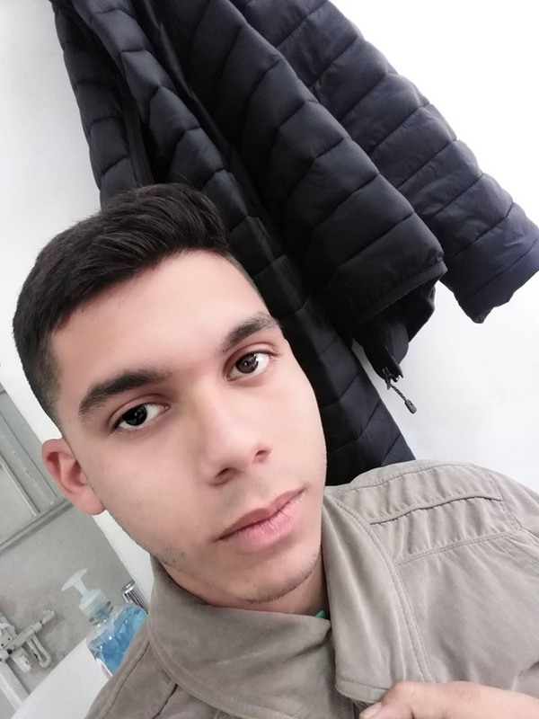 Date this stunning Colombia man Adrian from Bogota CO25538